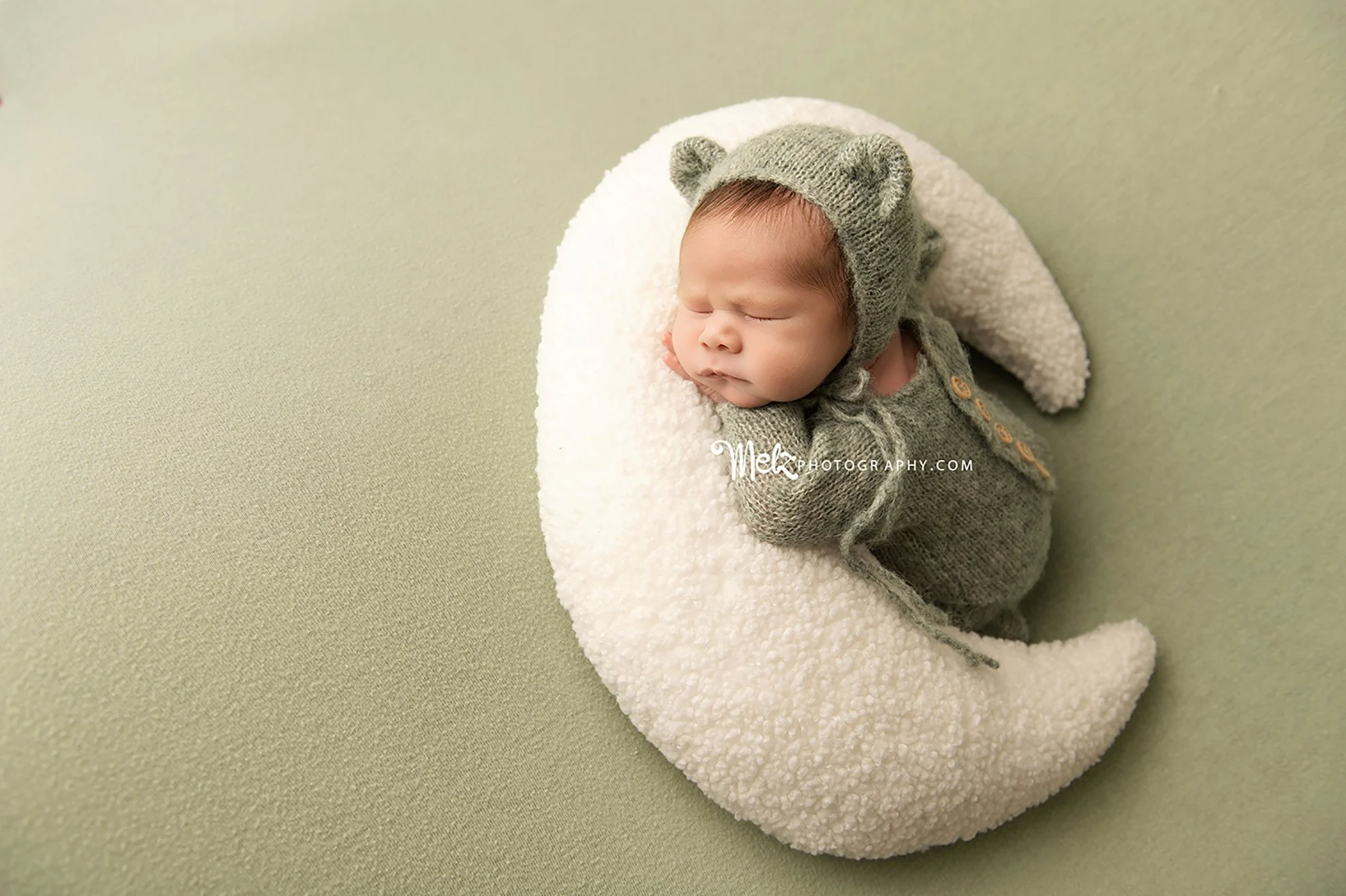 thiago-newborn-session-belleville-new-jersey-newborn-photographer-melz-photography-7.jpg