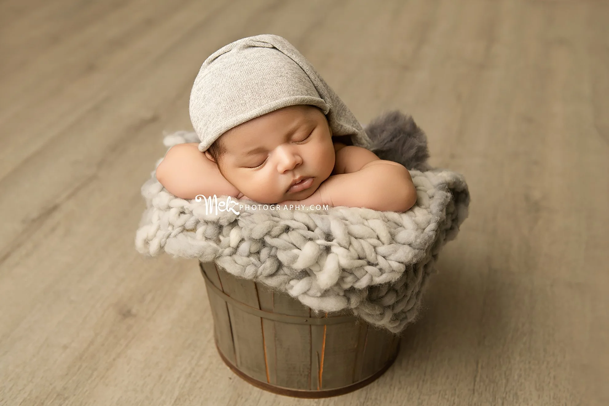 valentino-d-newborn-session-belleville-new-jersey-newborn-photographer-melz-photography-2.jpg