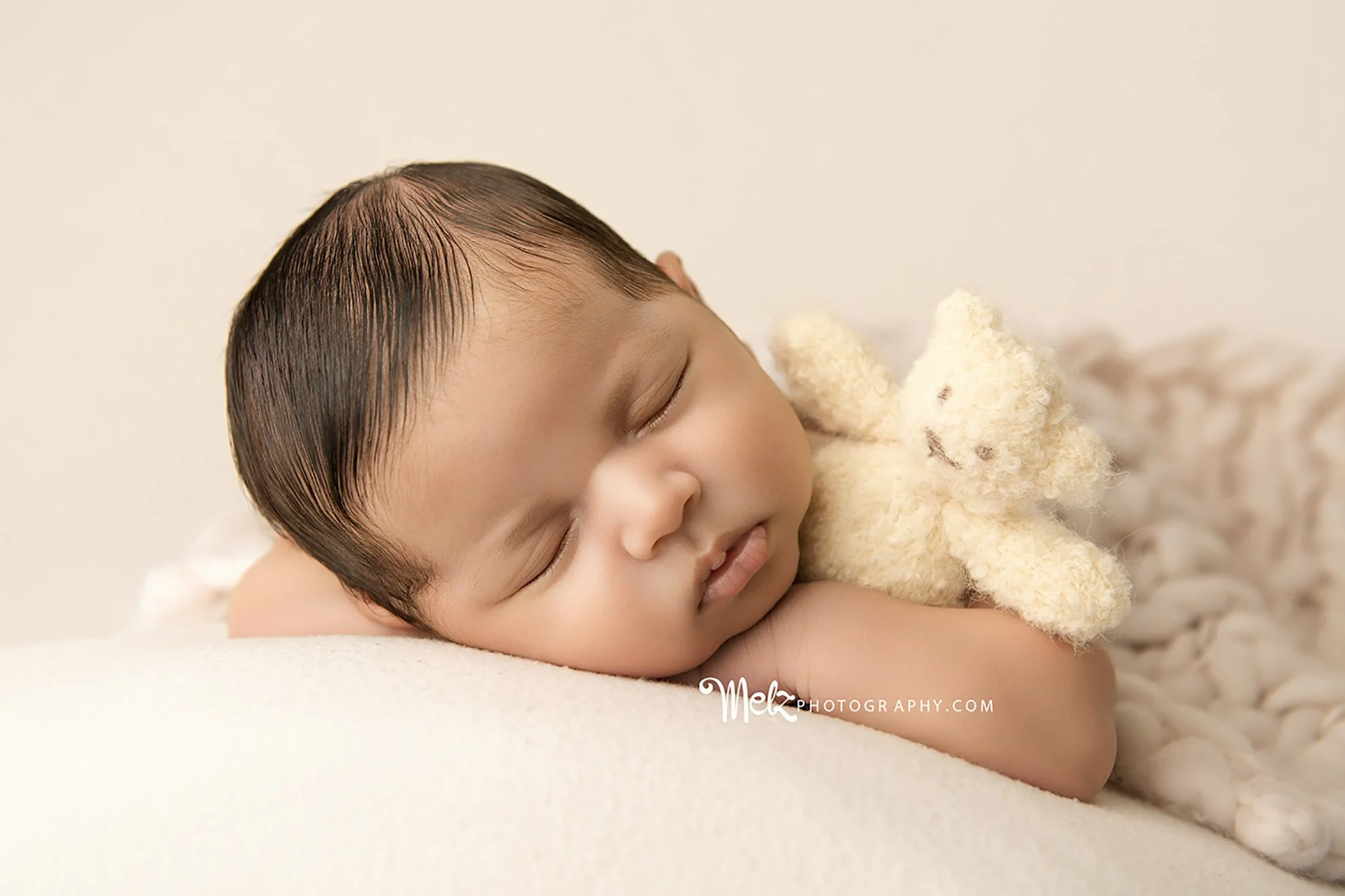 valentino-d-newborn-session-belleville-new-jersey-newborn-photographer-melz-photography-6.jpg