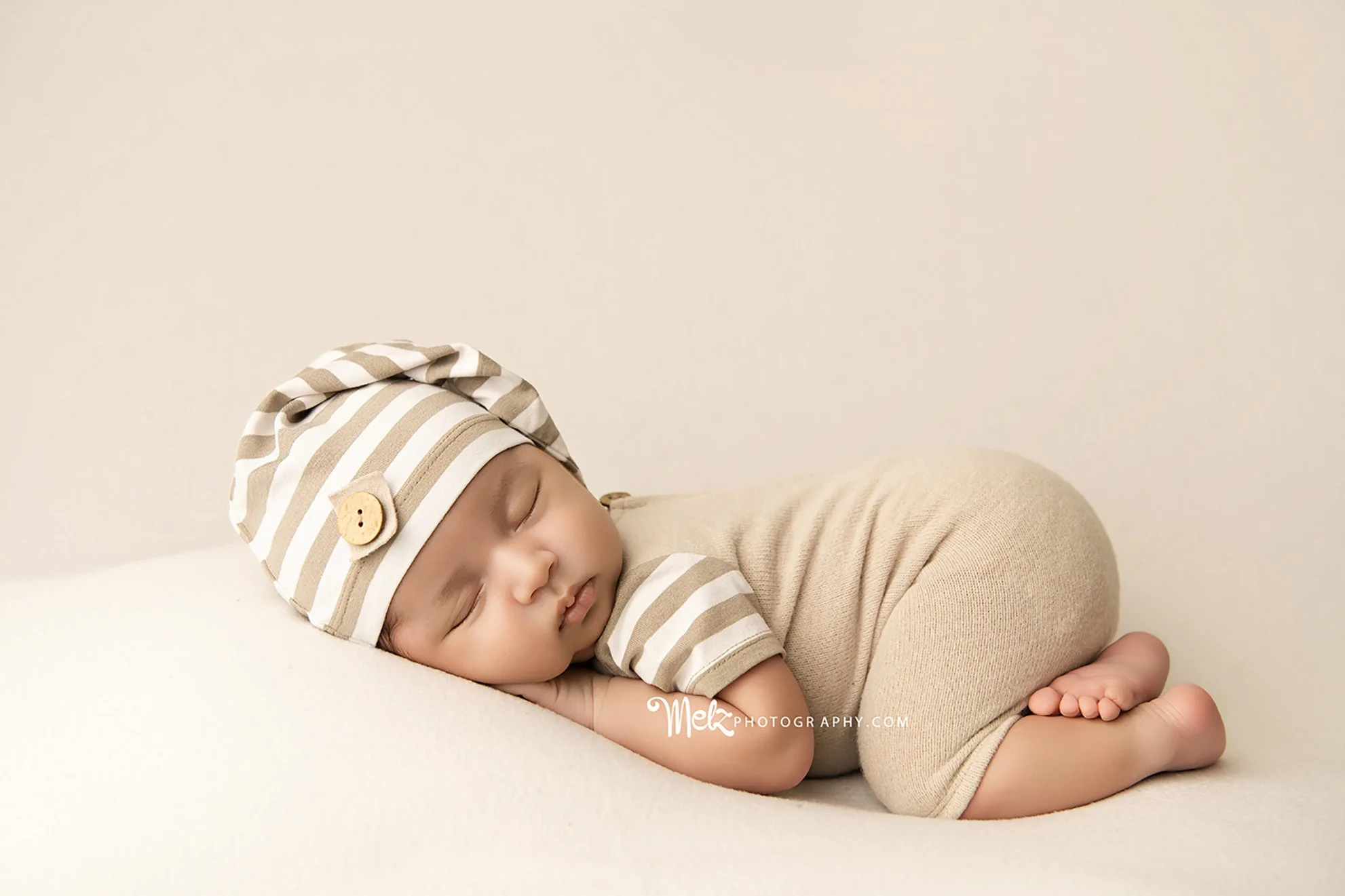 valentino-d-newborn-session-belleville-new-jersey-newborn-photographer-melz-photography-8.jpg