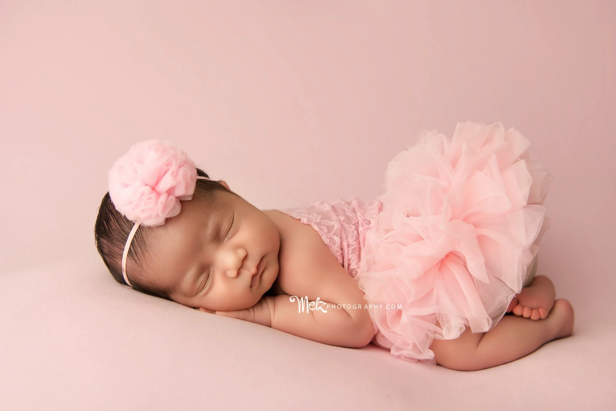 everly-d-newborn-session-belleville-new-jersey-newborn-photographer-melz-photography-4.jpg