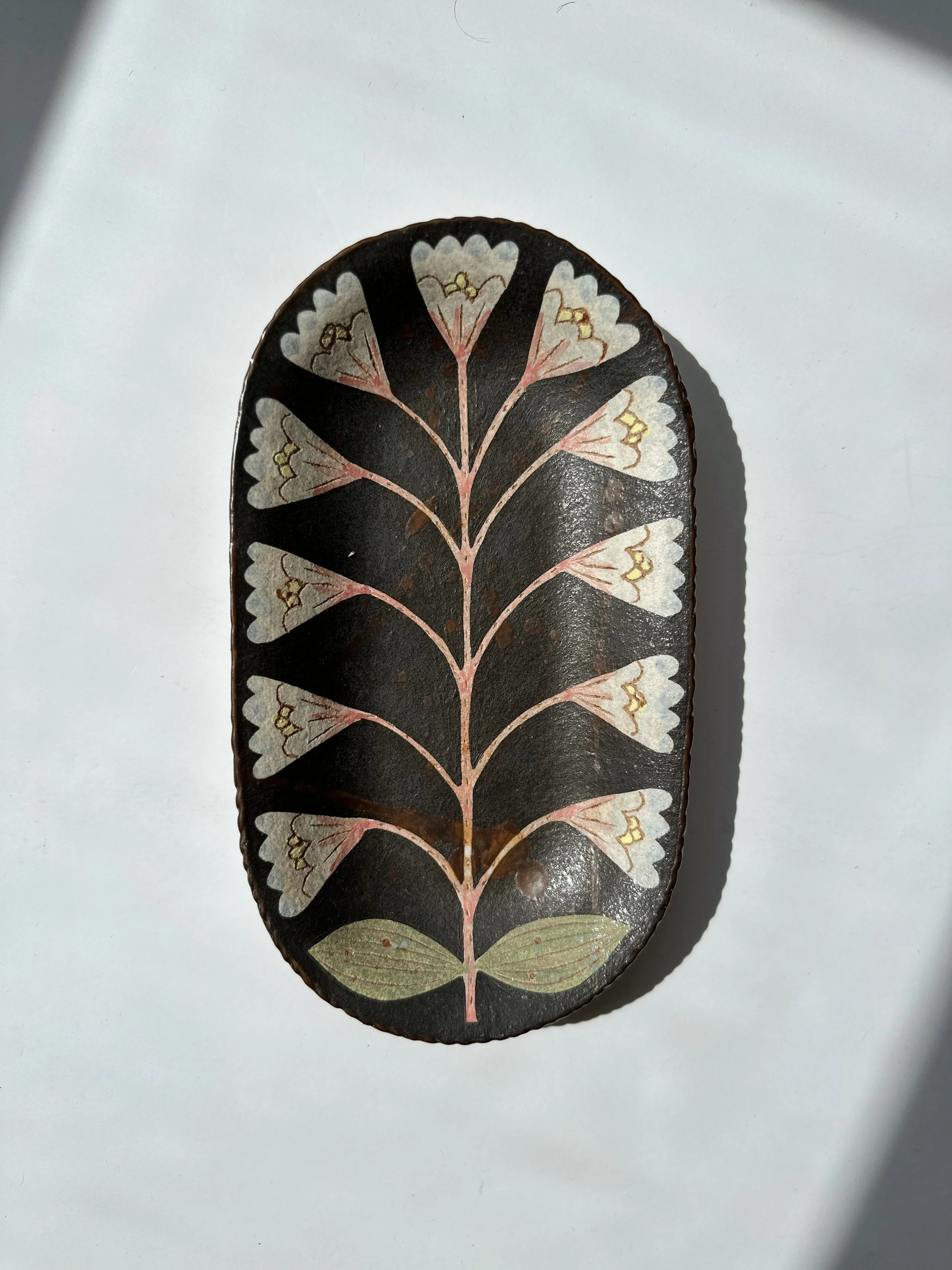 ELEVEN WHITE FLOWERS IN THE TREE OF LIFE SMALL BAGUETTE By Makoto Kagoshima