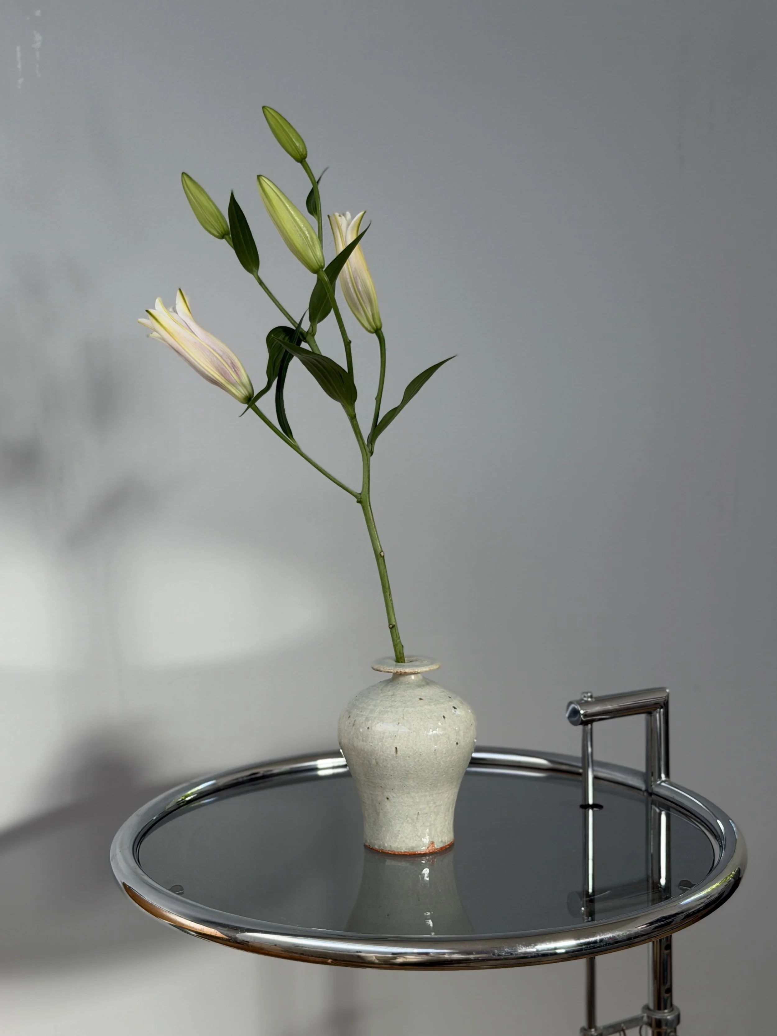 Bud vase JARDINIERE #22 by Tenshin Juba