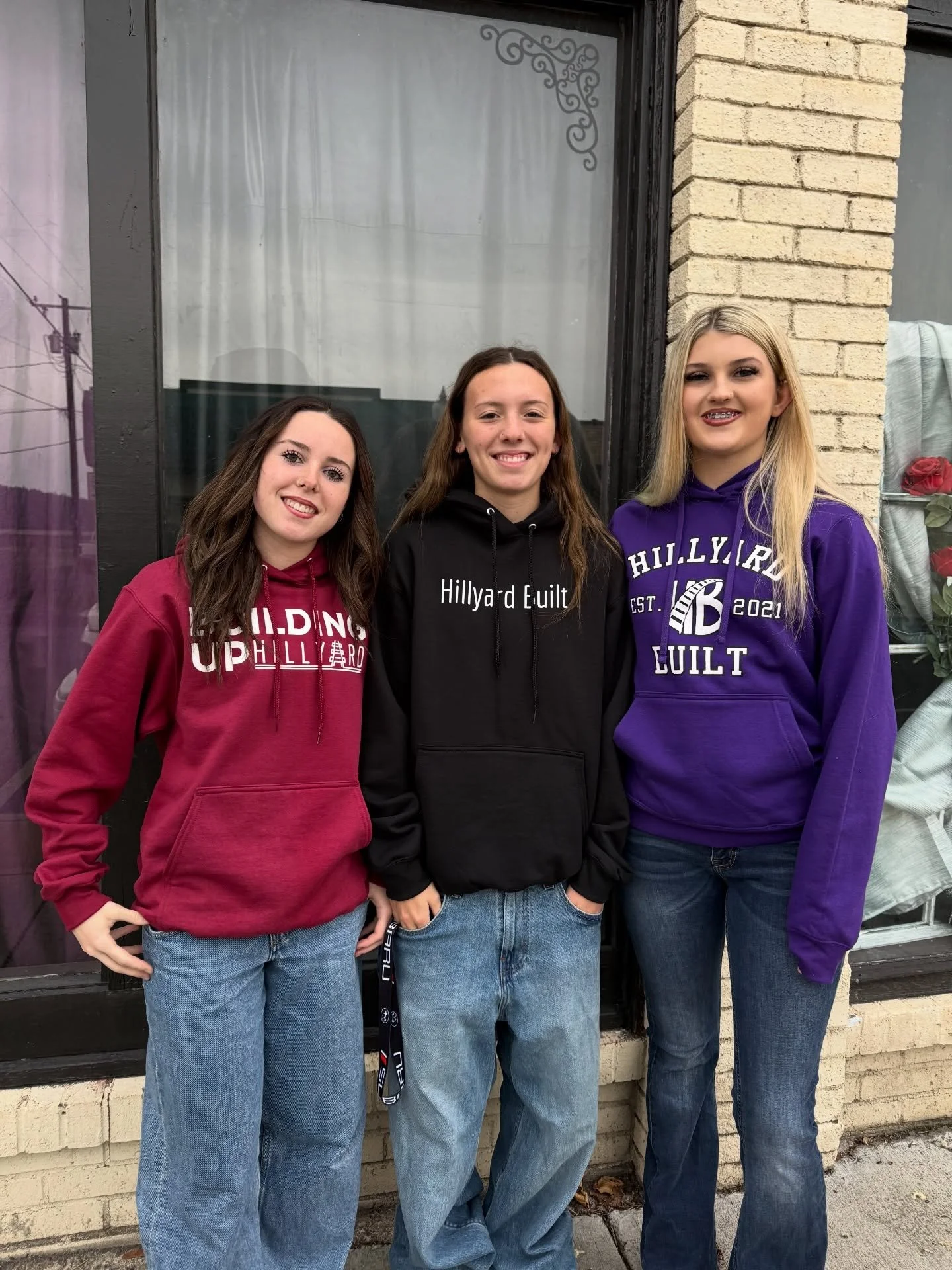 Small Business Saturday is here! 🎁✨ Come swing by Hillyard Built and find the perfect holiday gifts for everyone on your list. Shop small, shop local, shop with us! ❤️ Open 11-3!!
#SmallBusinessSaturday #ShopLocalSpokane #HillyardBuilt #HolidayShopp