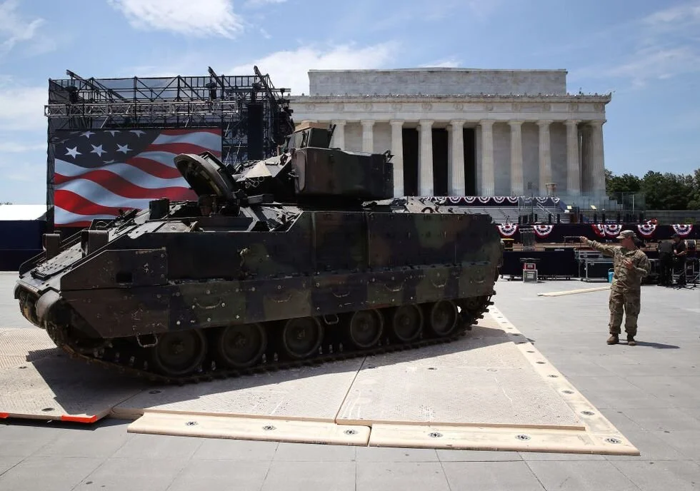 Tiananmen Square in Reverse