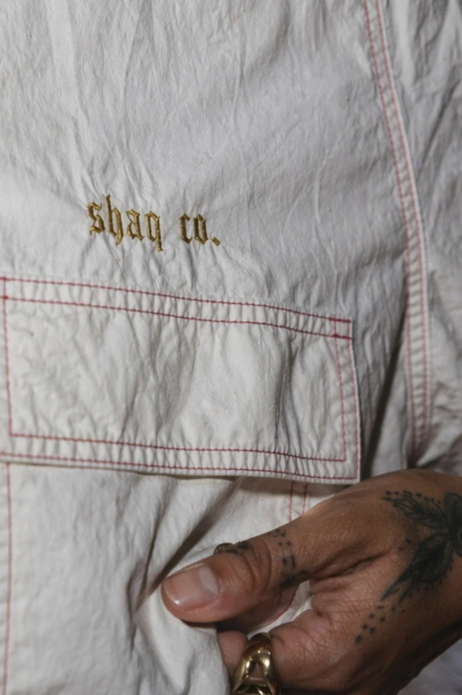 THE BUTTON UP - CREAM