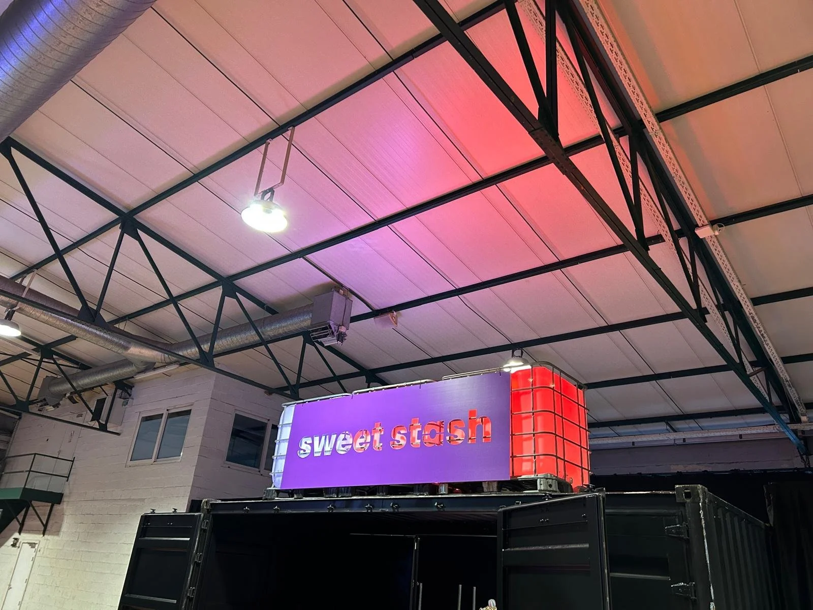 Just Eddy - LED IBC - (34).jpeg