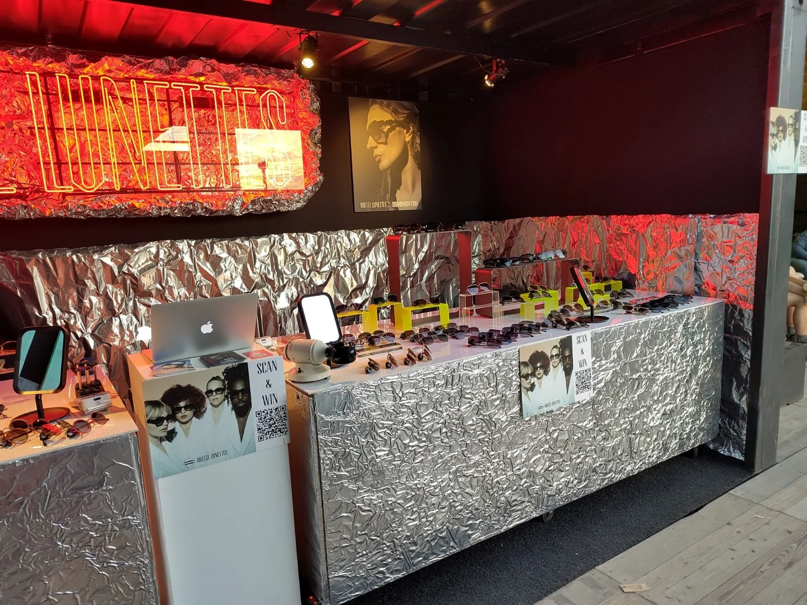 Rock-Werchter-Odette Lunettes-Aangekleed6.jpeg