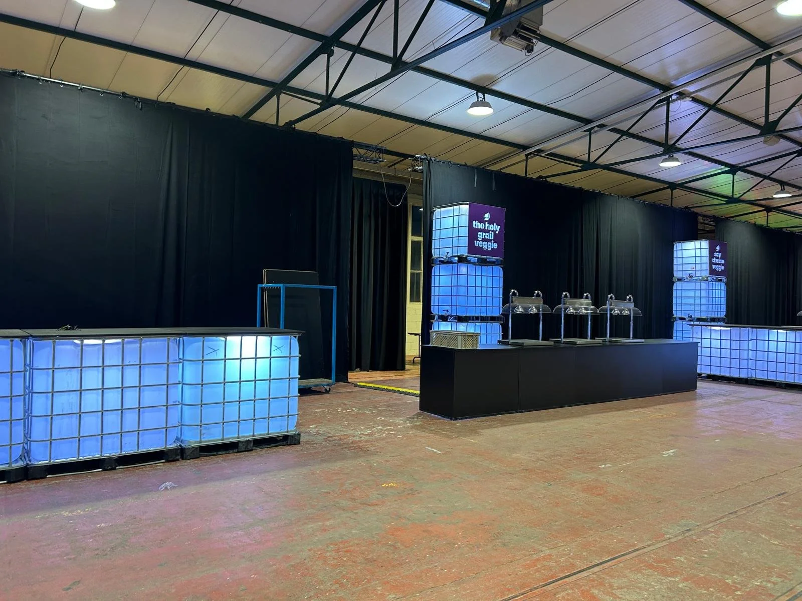 Just Eddy - LED IBC - (6).jpeg