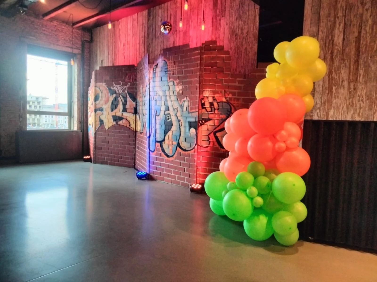 Colifra-Neon Bar Mitswa-4.jpeg