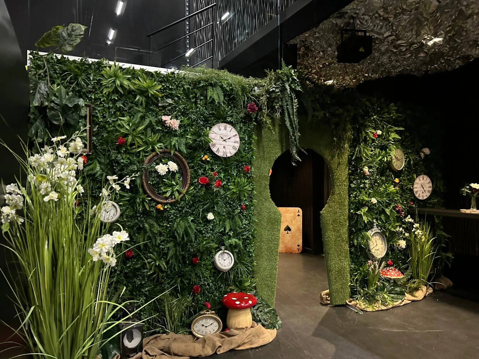 Alice in Wonderland (14).jpeg