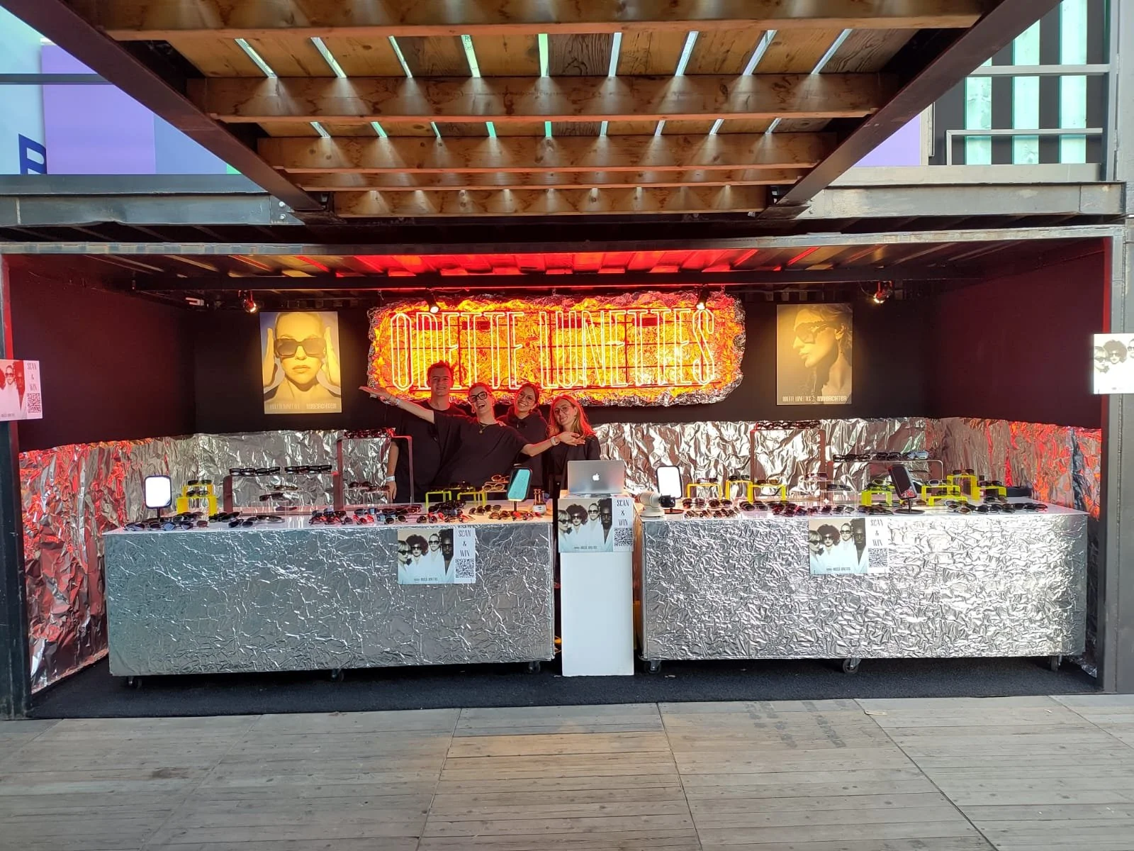 Rock-Werchter-Odette Lunettes-Aangekleed3.jpeg