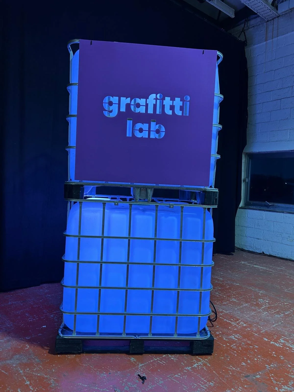 Just Eddy - LED IBC - (4).jpeg