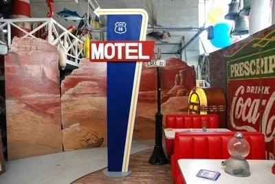 Motel Road-sign.jpg