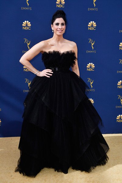 Sarah+Silverman+70th+Emmy+Awards+Arrivals+9MCrjFA1aAfl-2.jpg
