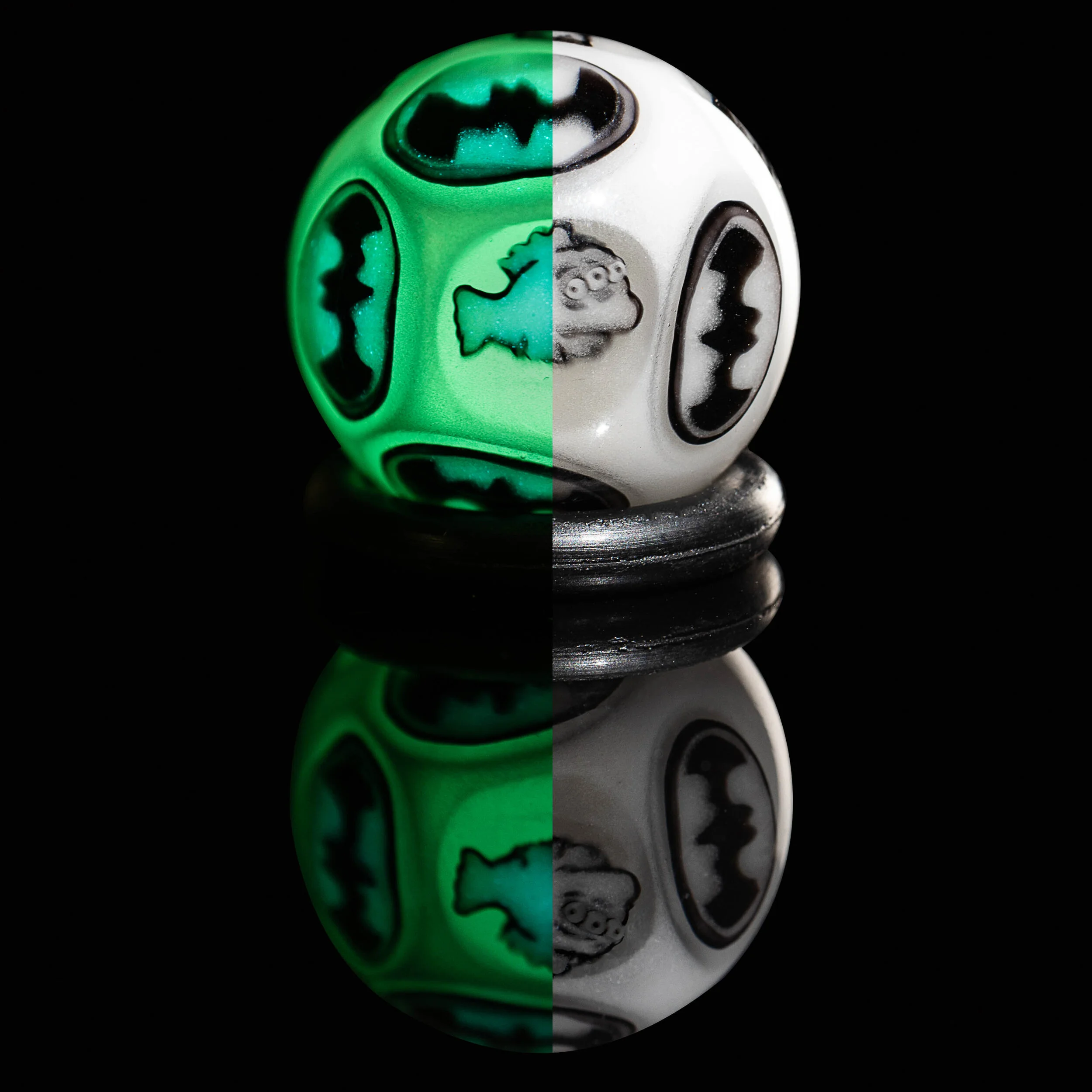 Strobel-Glow-Marble_Black_5.jpg