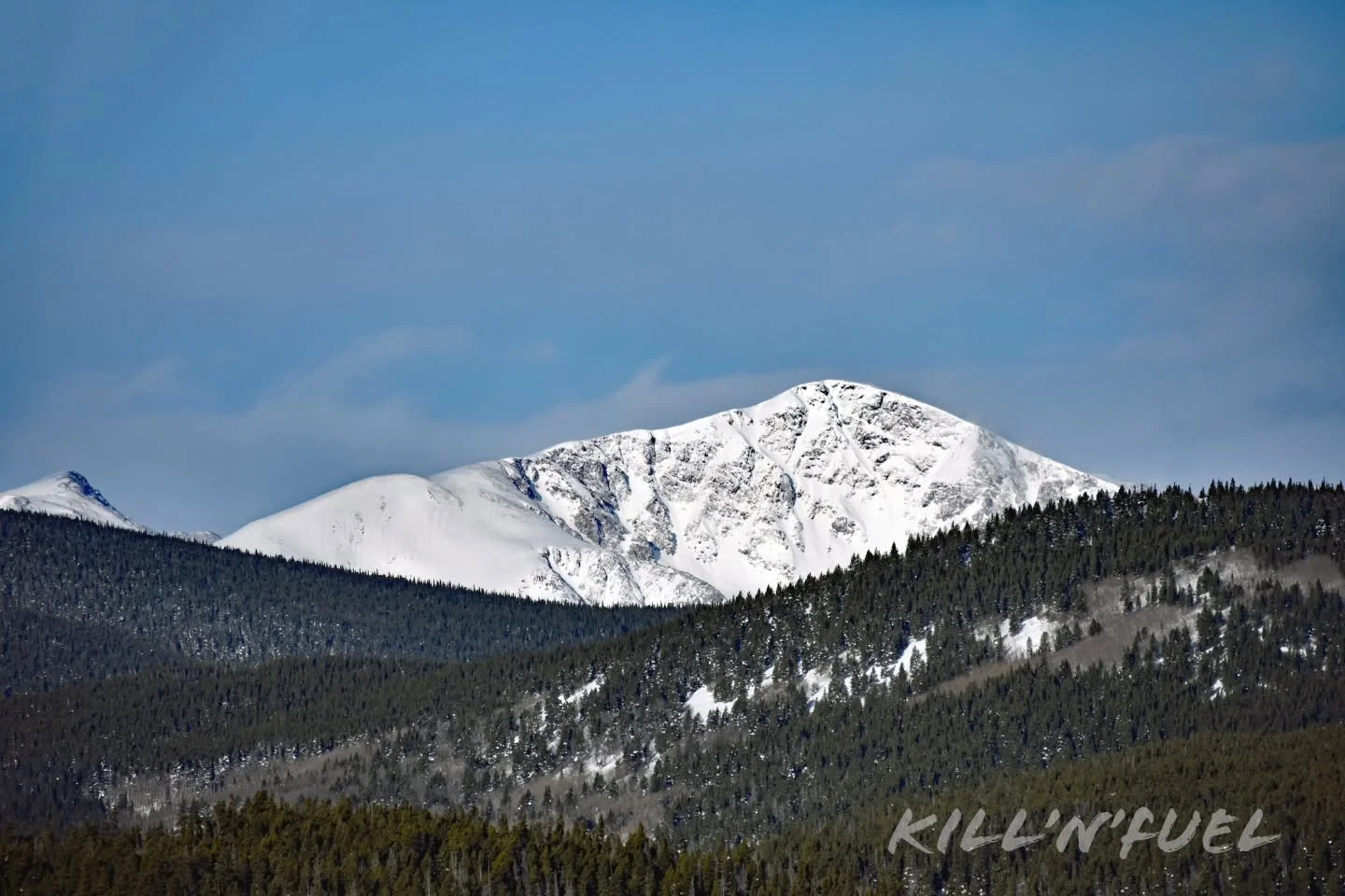 Snow on the peaks

#snow #winter #peaks #mountains #evergreens