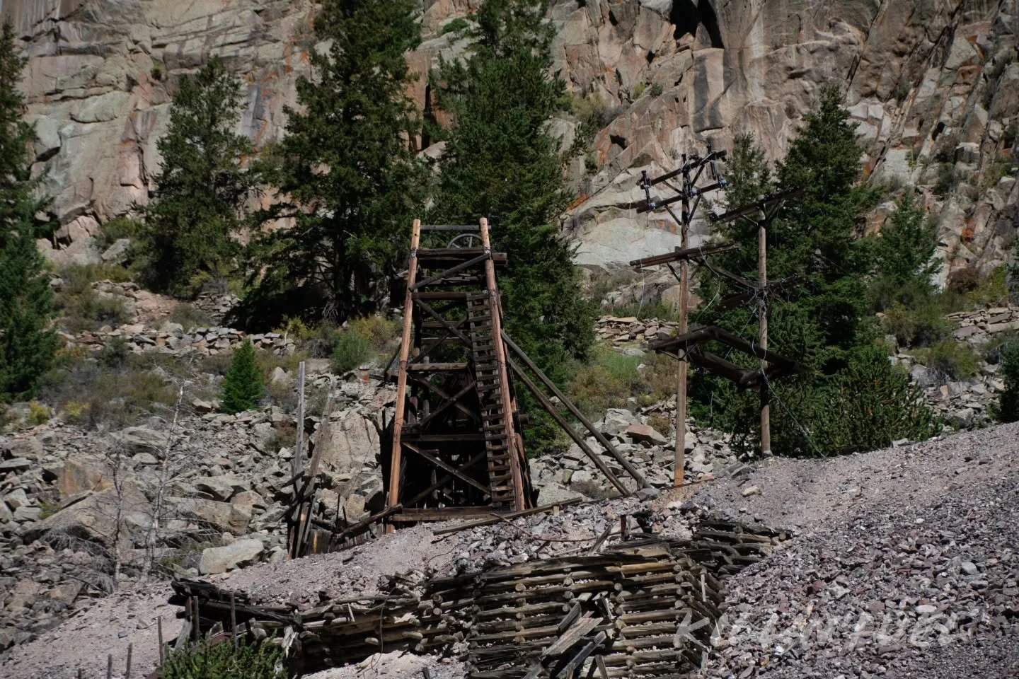 Echoes of the past

#find #colorado #mining #dayspast #memories #history