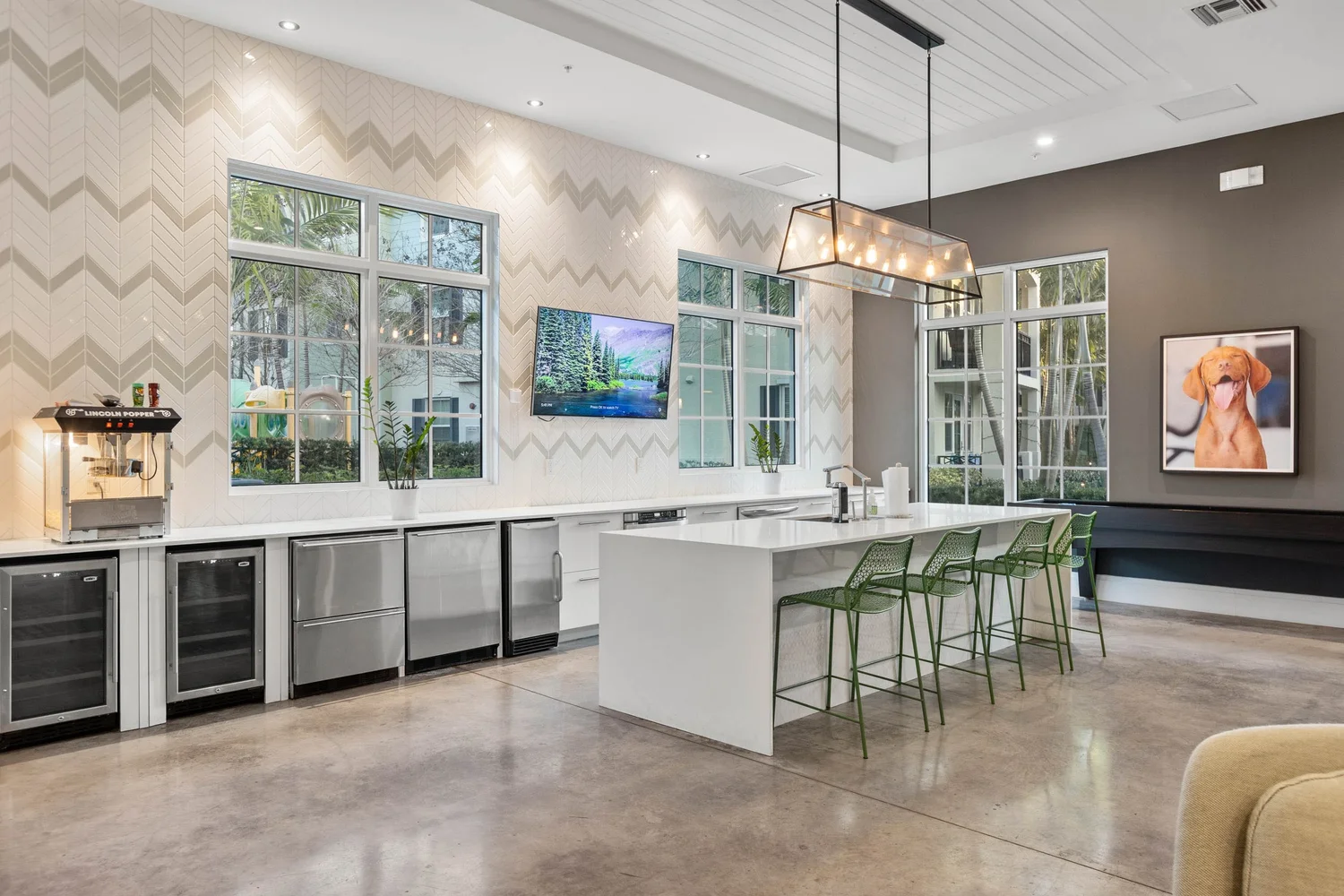 National Photo