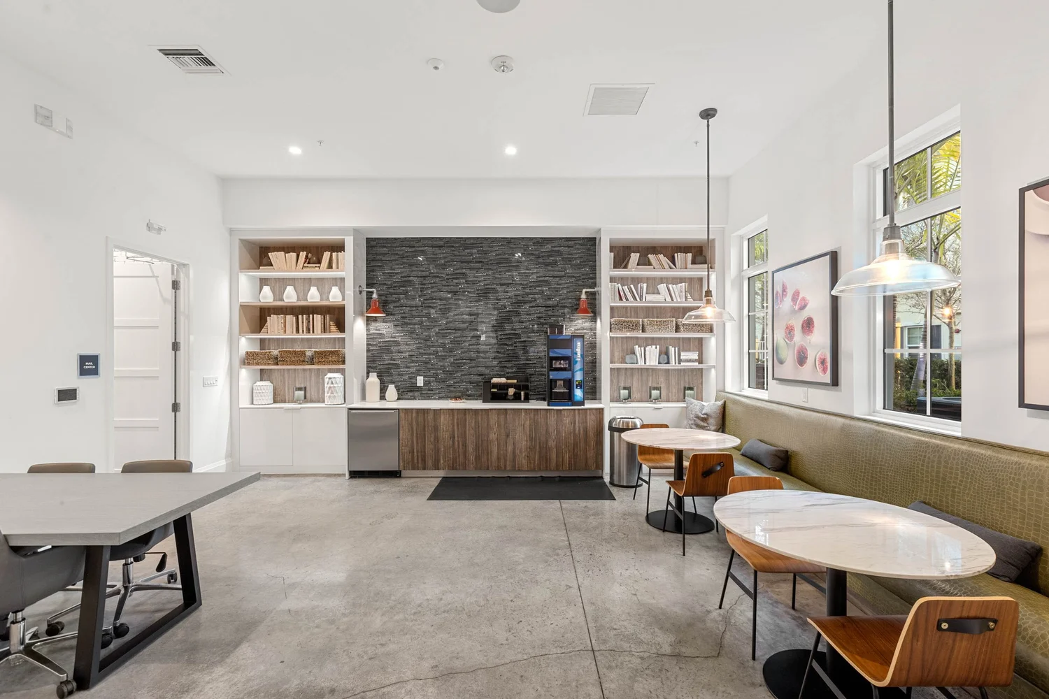 Amenity · Lifestyle — THOMAS property media