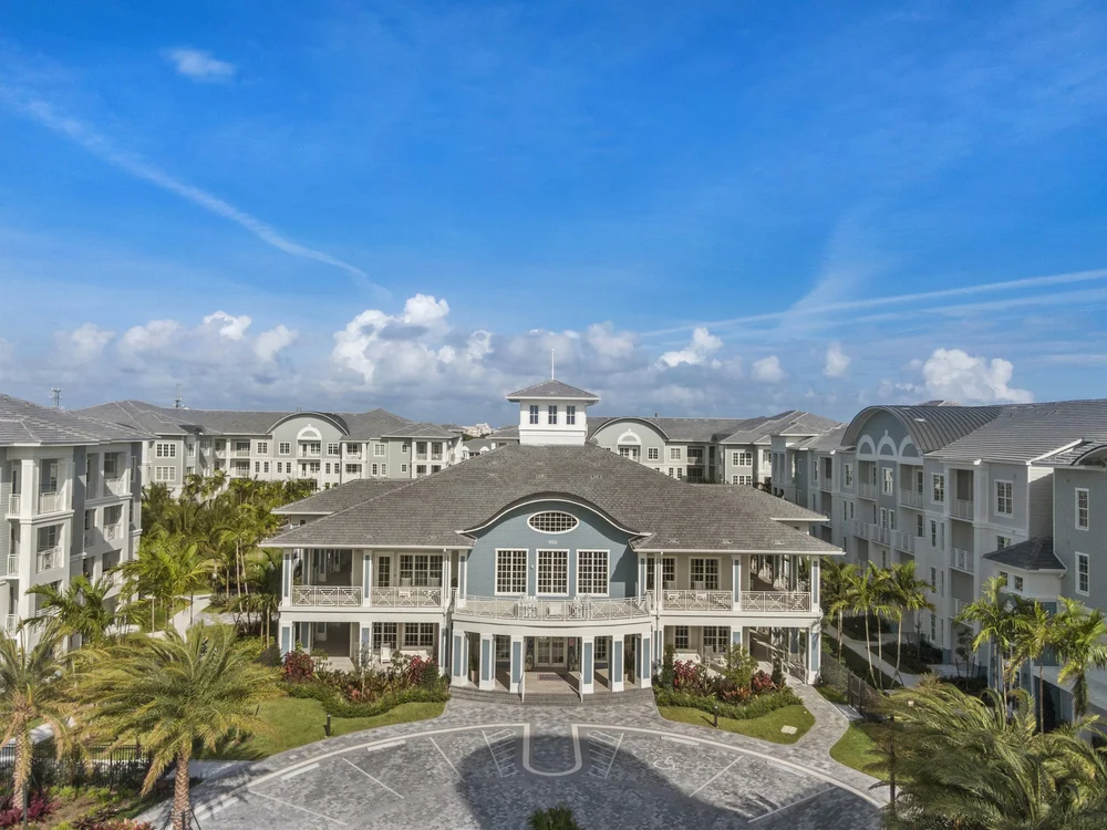 THOMAS commercial real estate photography