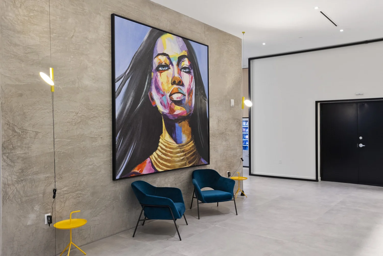 Property feature — THOMAS property media