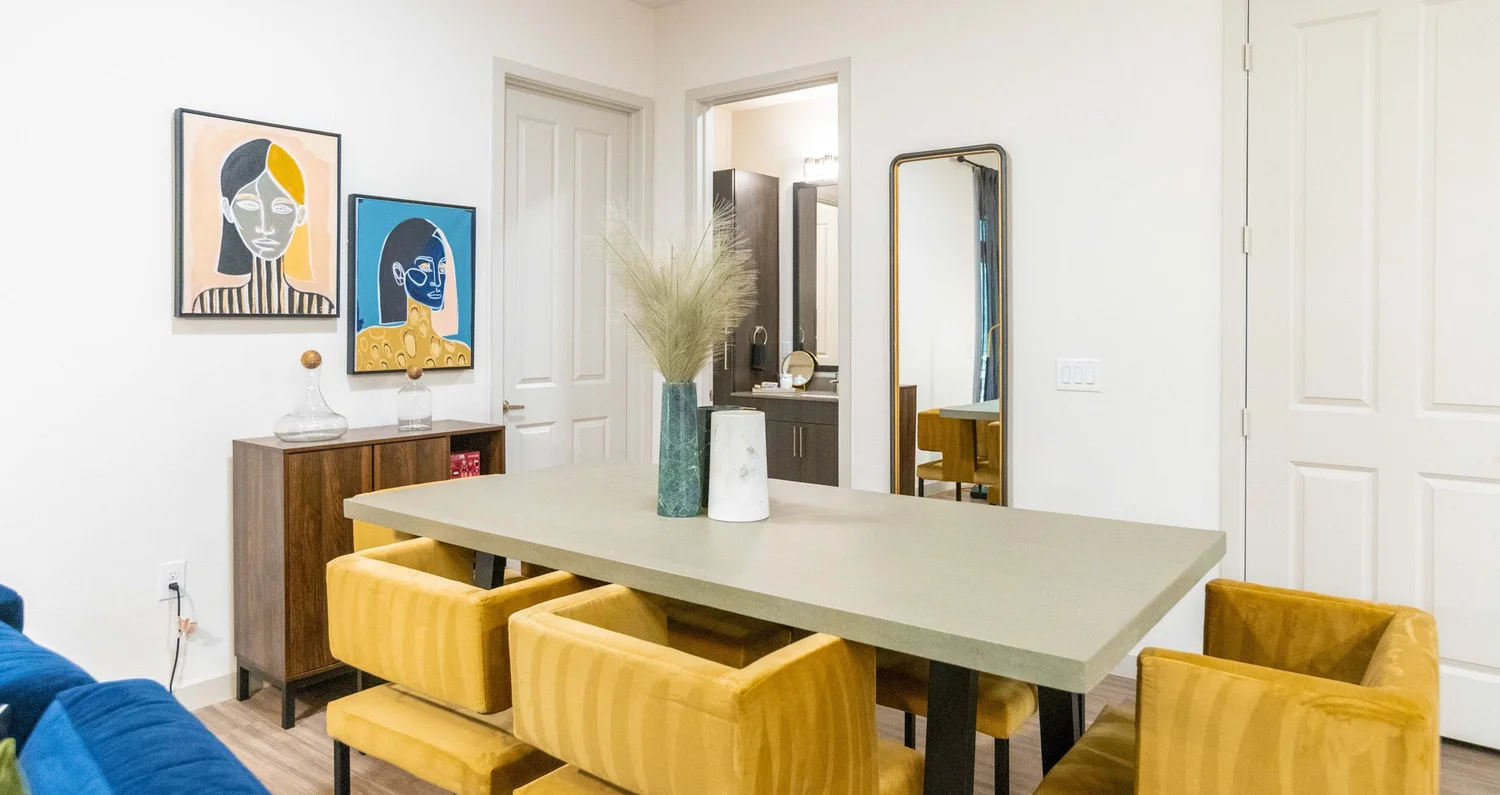 Property interior — THOMAS property media