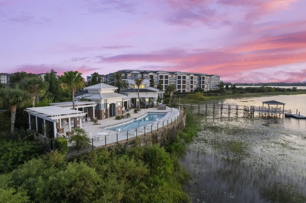 THOMAS commercial real estate photography