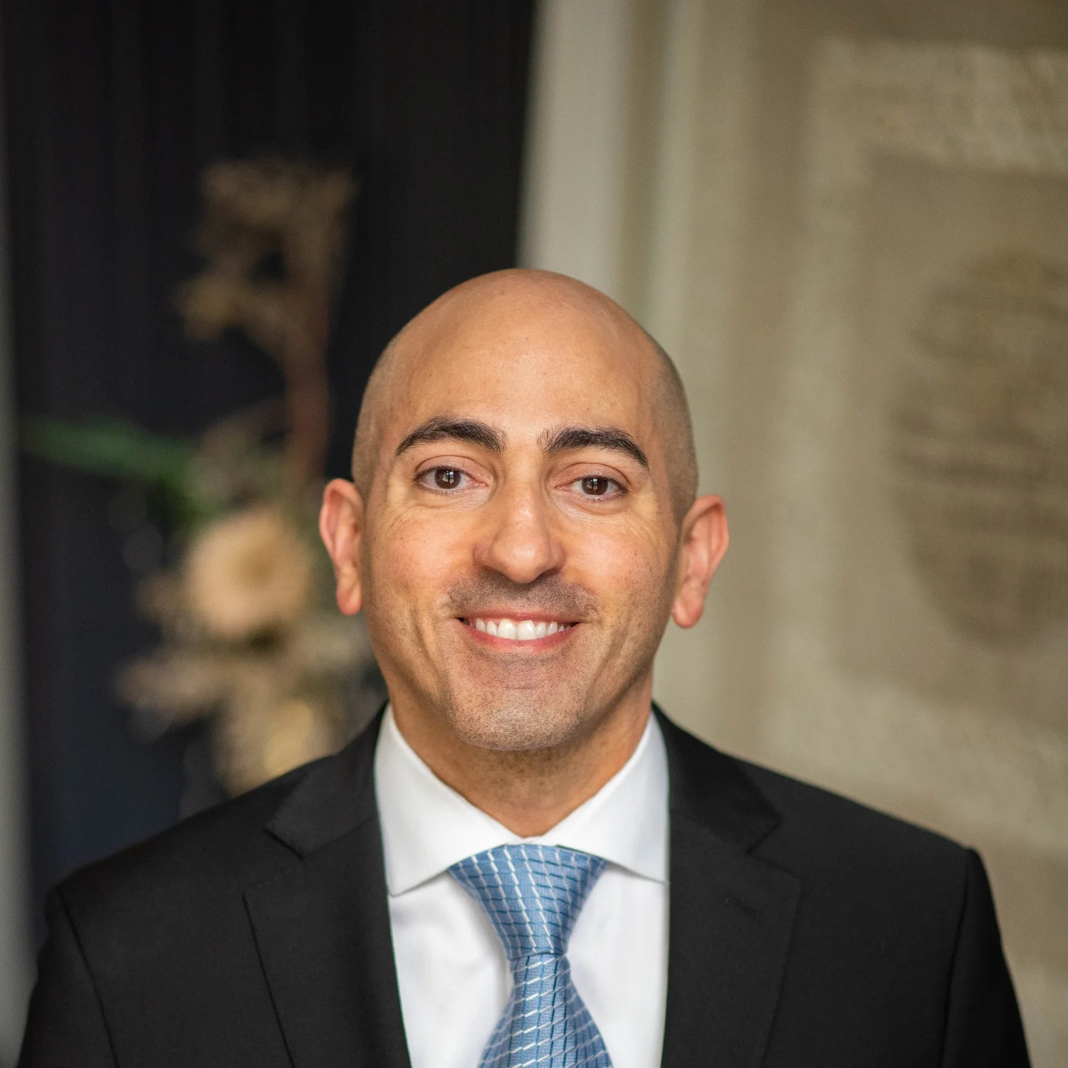 Eye Plastic & Facial Cosmetic Surgery