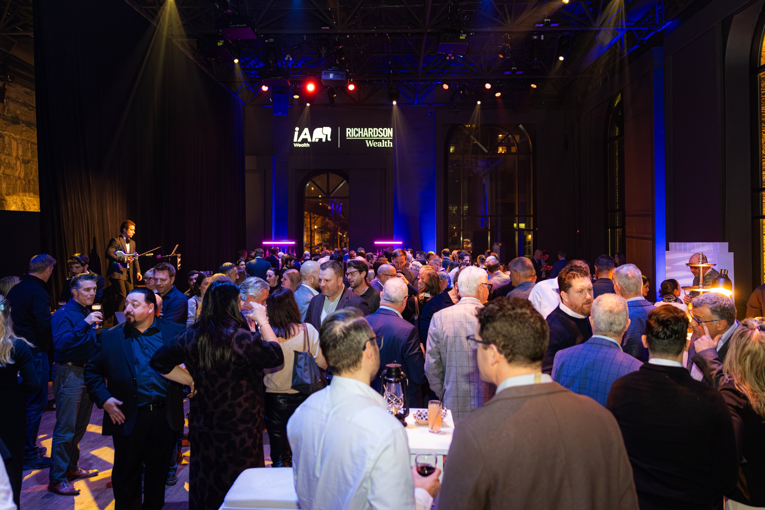 iAWealthxRichardson_Mtl2026_Cirque-24.jpg