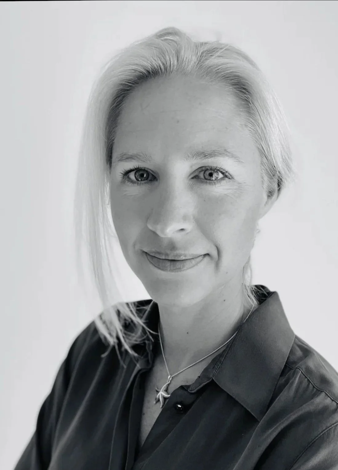 Ms Marie Krueger