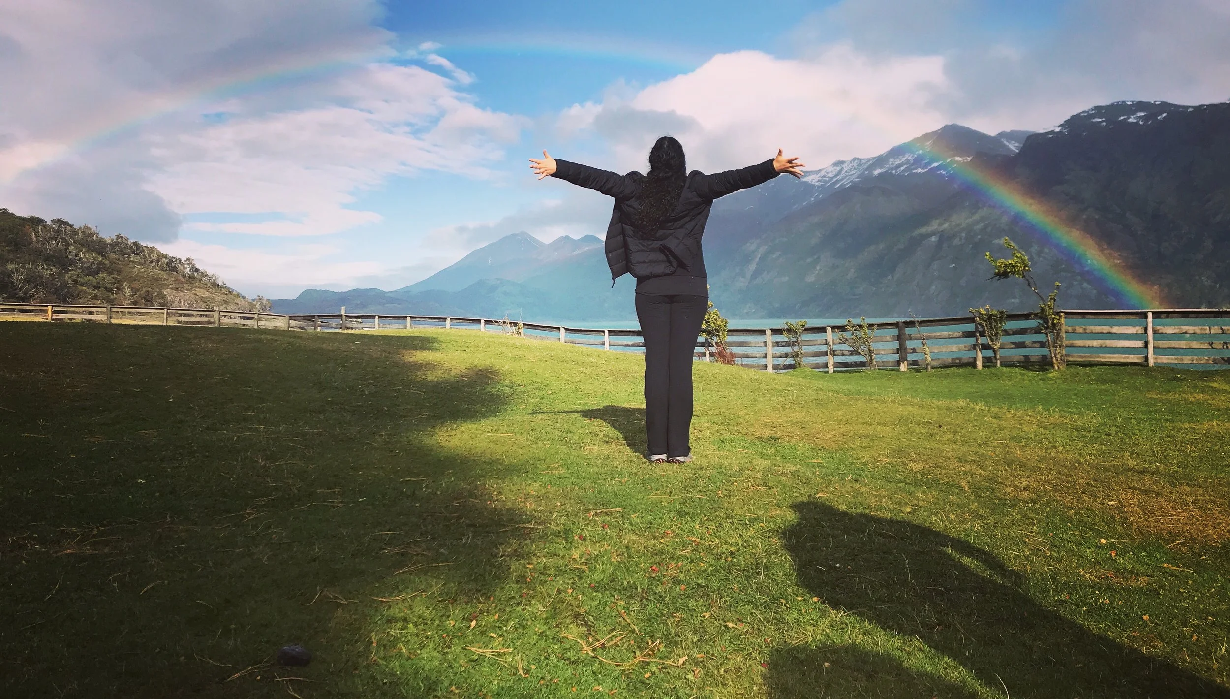 1E18A3CD-2828-4532-BCF6-CDE5ACEA9B05.JPG - Team _ Sarah Aviram.jpg