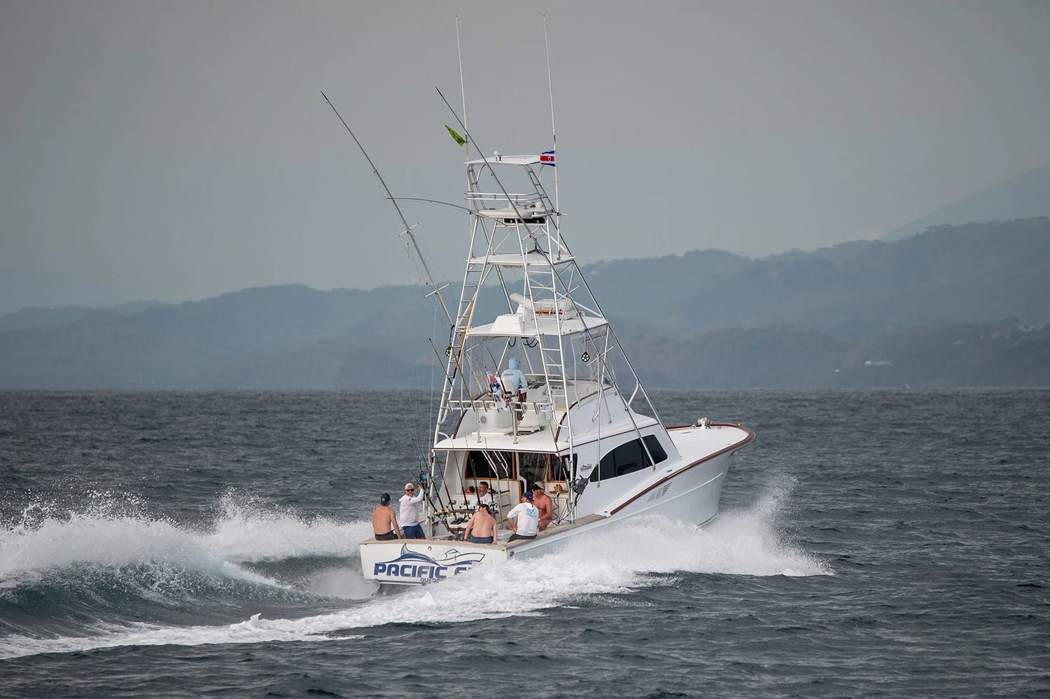 Pacific Fly | Fishing Charter — Maverick Sportfish