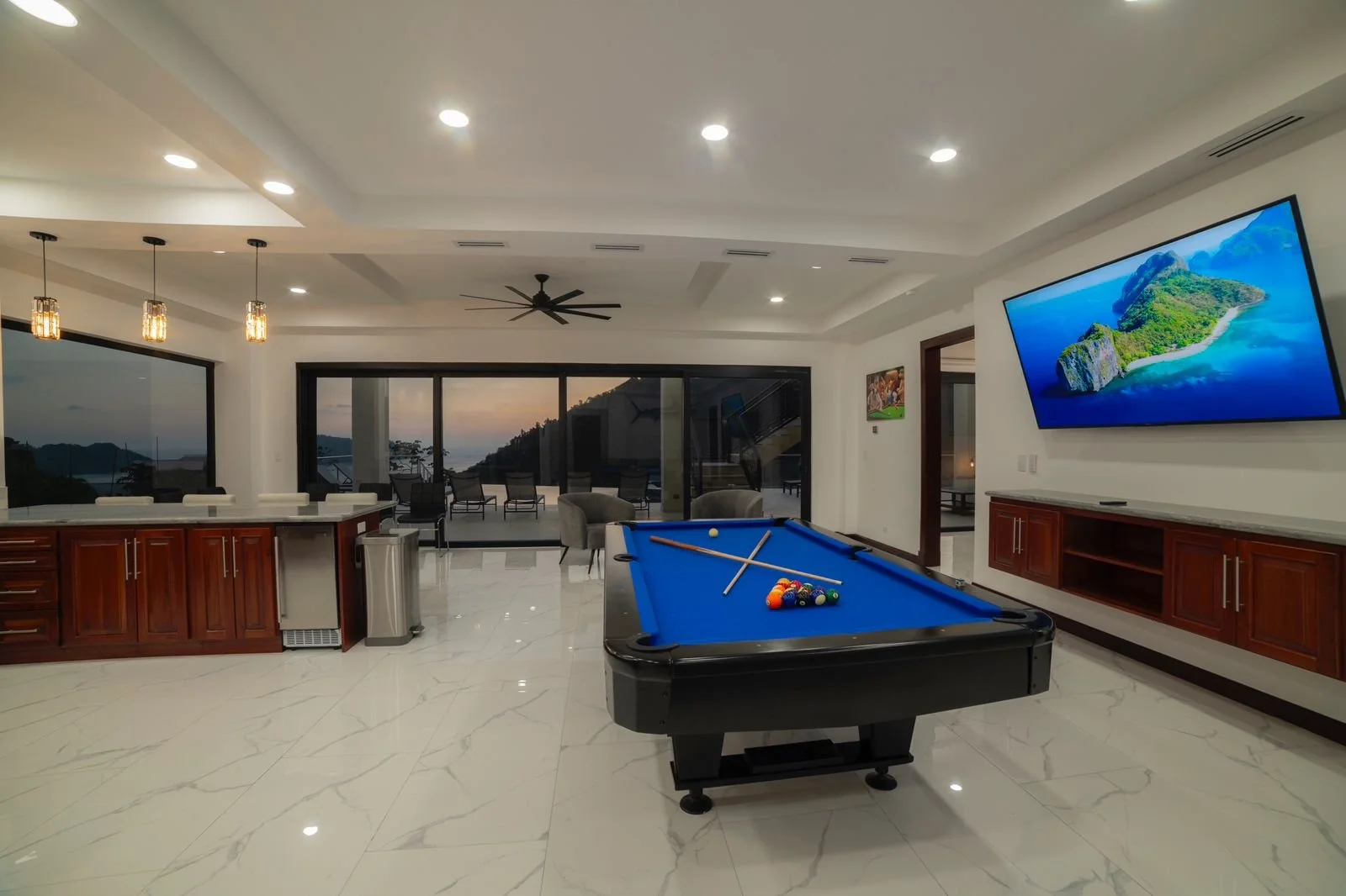 Casa Maverick Costa Rica game room