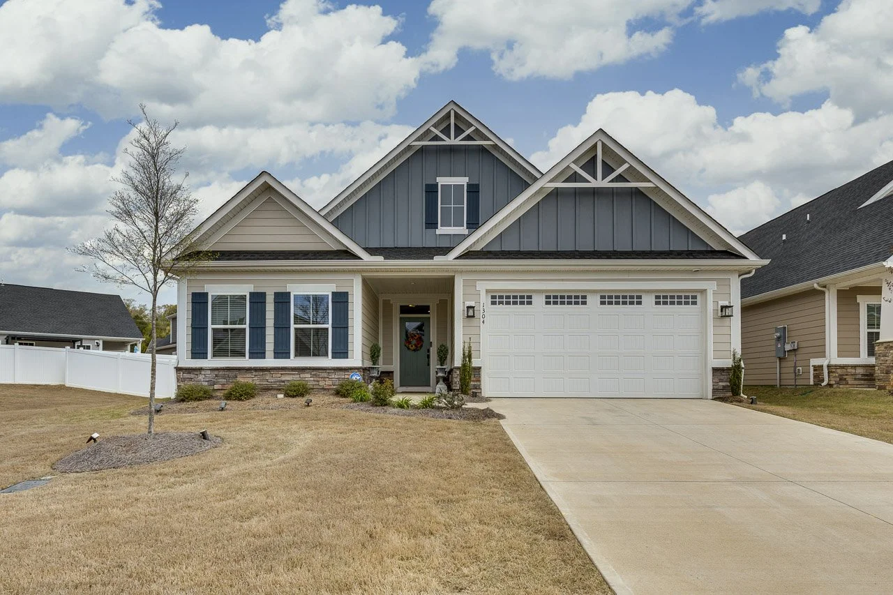 1304 Fiddletree Lane