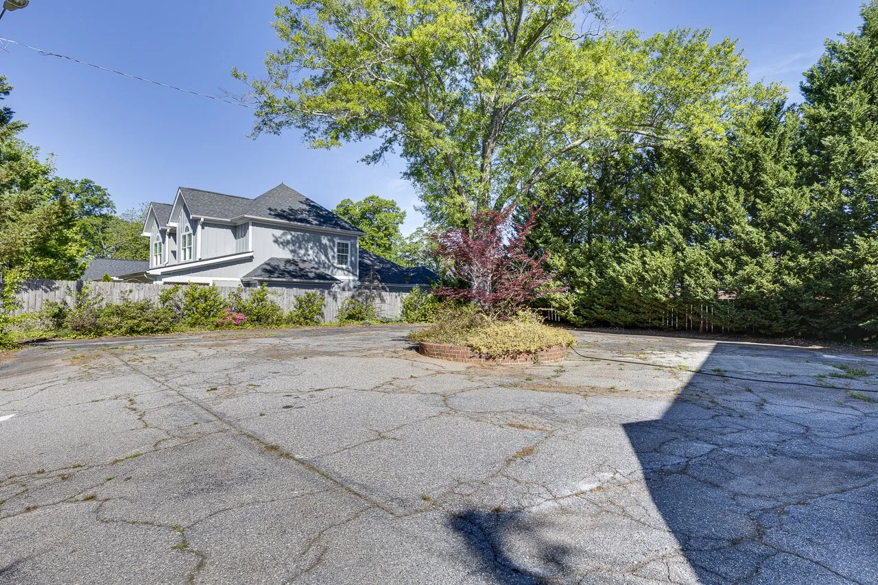 904 Augusta St Greenville SC-62.jpg