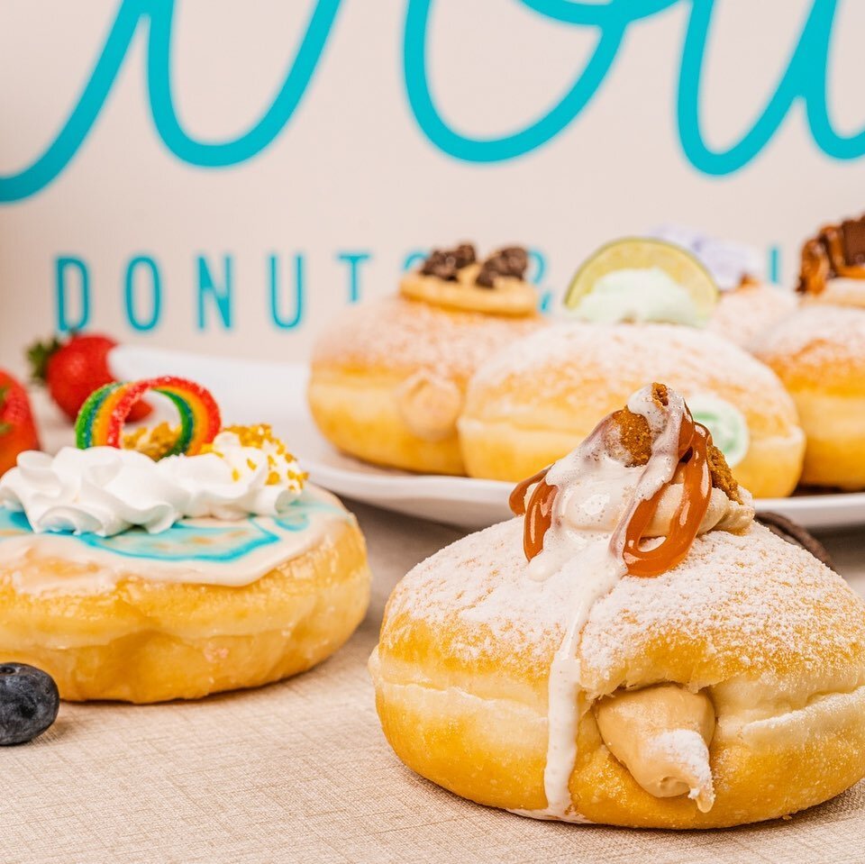 We can't promise our cream-filled WOW! donuts are mess-free...but we can guarantee they'll be delicious! 😜 

Back by popular demand, we're proud to have these flavors on the menu again:
🍯 Honey Lavender 
💚 Key Lime Cream
🍫 KO by Chocolate Cream (