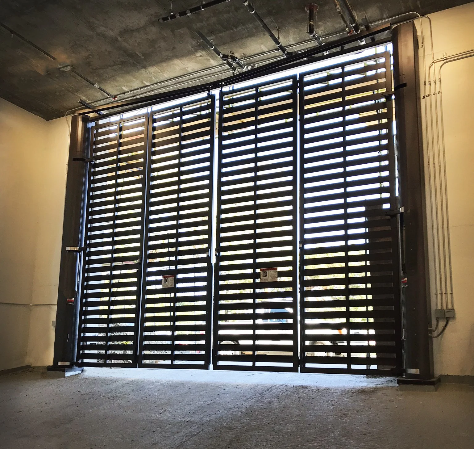 Prebuilt Folding Gate Systems — TORXUN Corporate Site