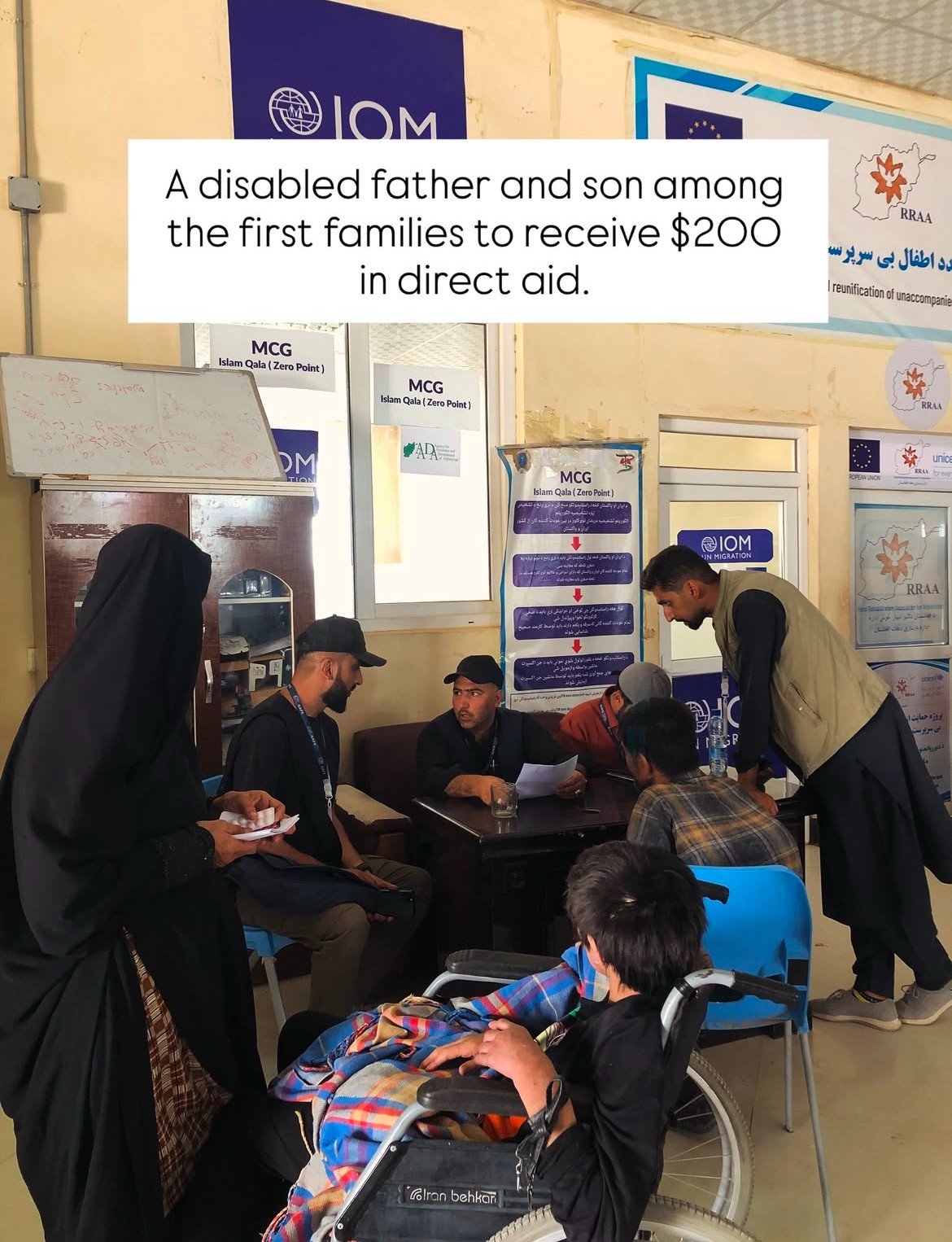 Afghan refugees from Iran 4.jpg