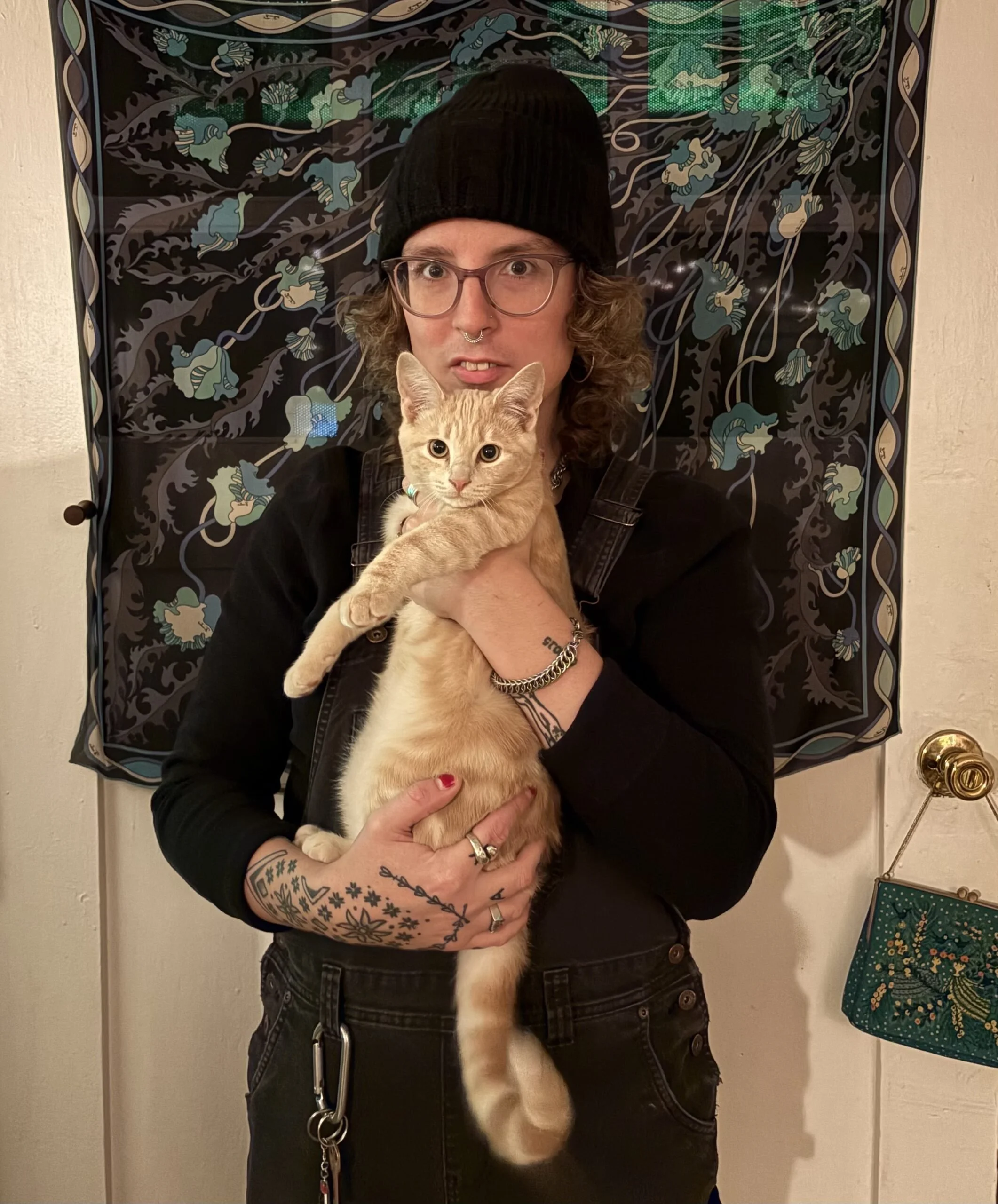 photo of imogen with cat