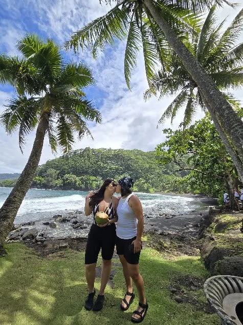 French Polynesia romantic getaway for lesbian couples