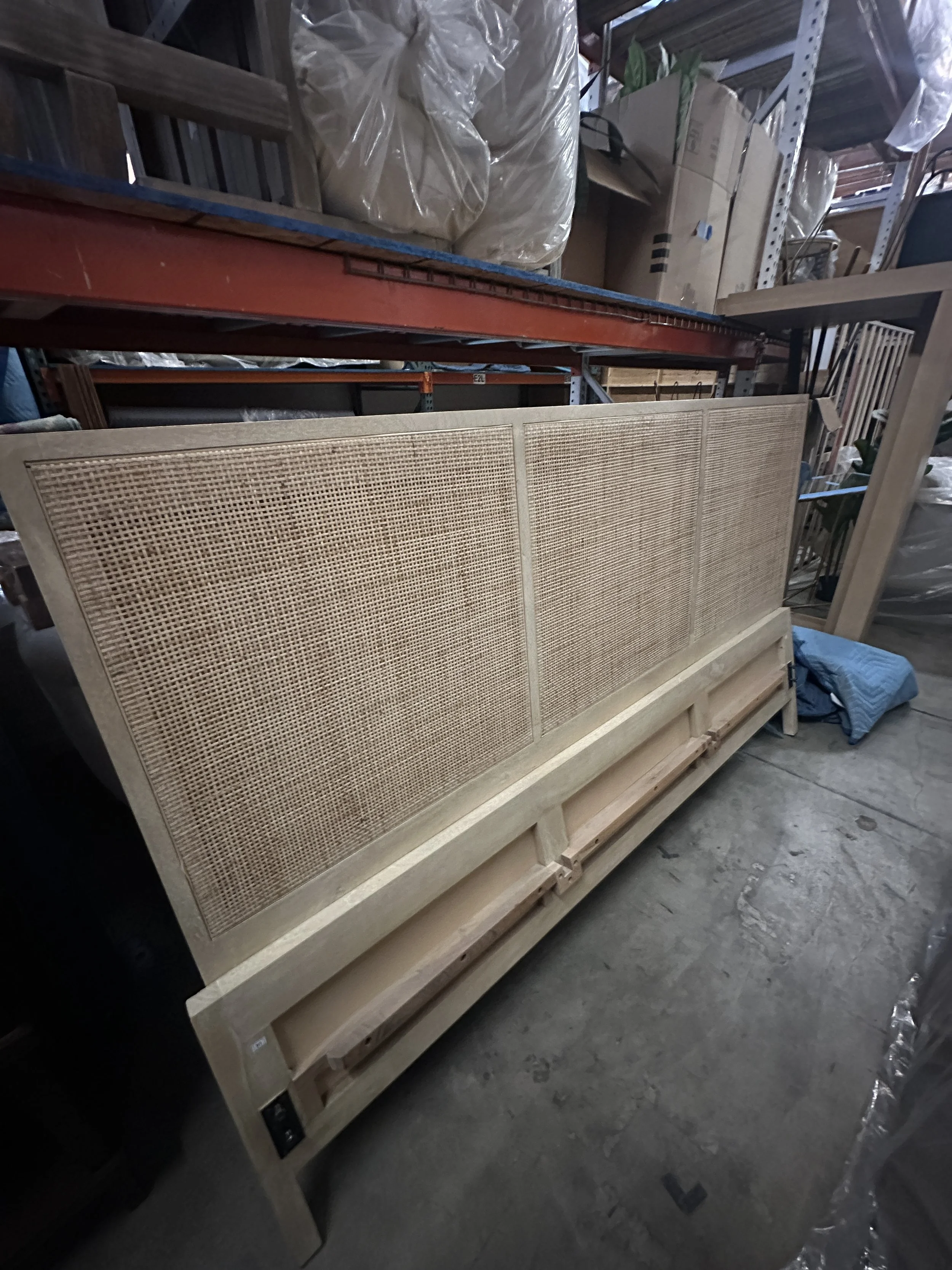 King Bed 78.25"W x 83"L x 46.5"H