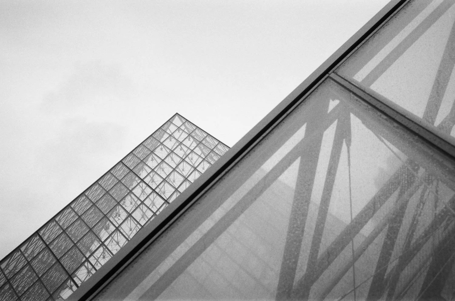 Glasfront Louvre