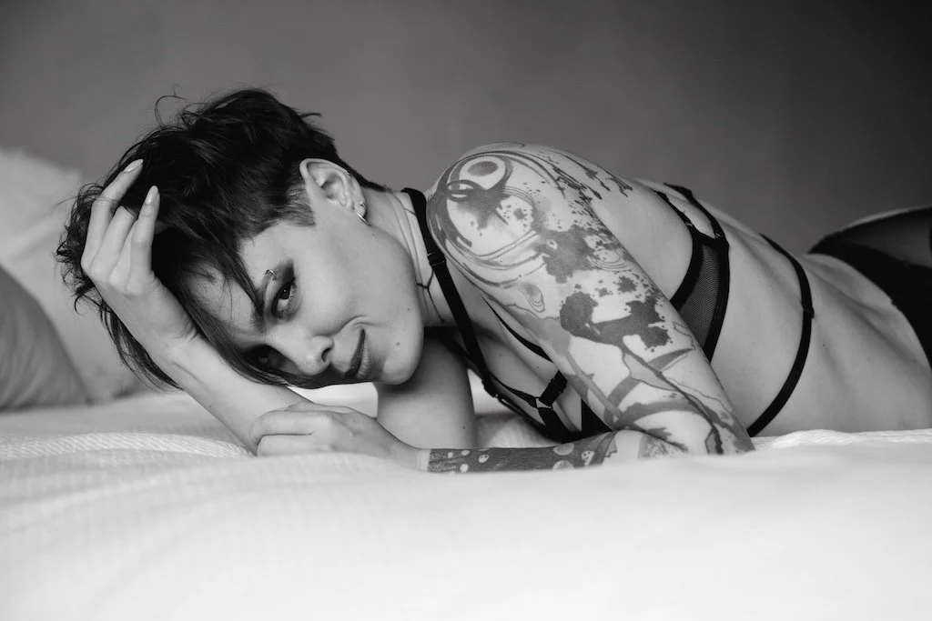 Irina Ludosanu Sensual.jpg