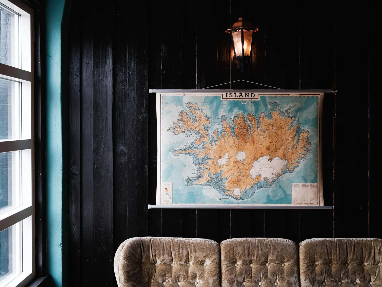 Island Map an der Wand bei der Segull 67 Brewery Siglufjörður