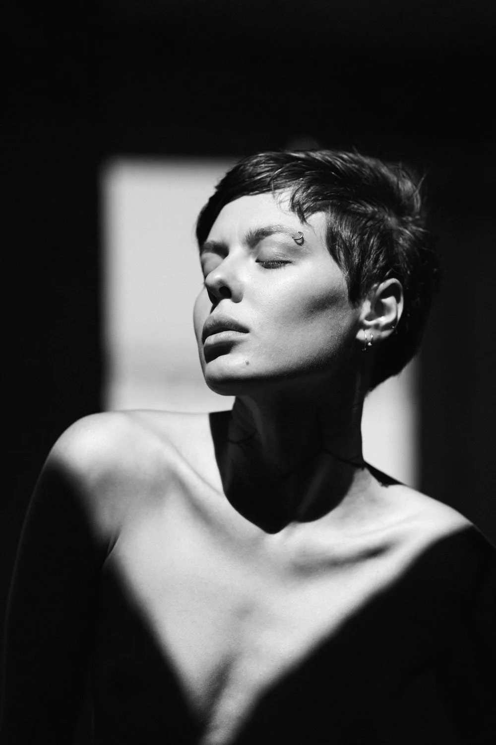 Model schwarzweiss Fotografie