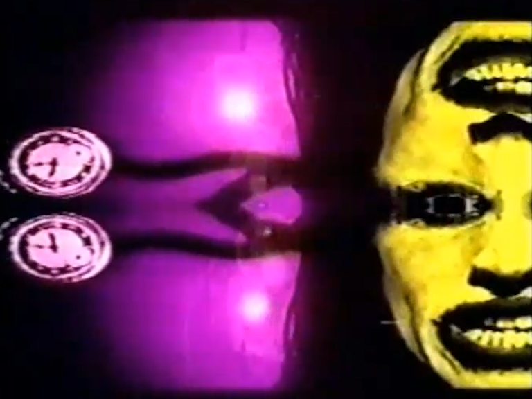 PhilipPerlovsky_EyeAmZoom_Still_3.png