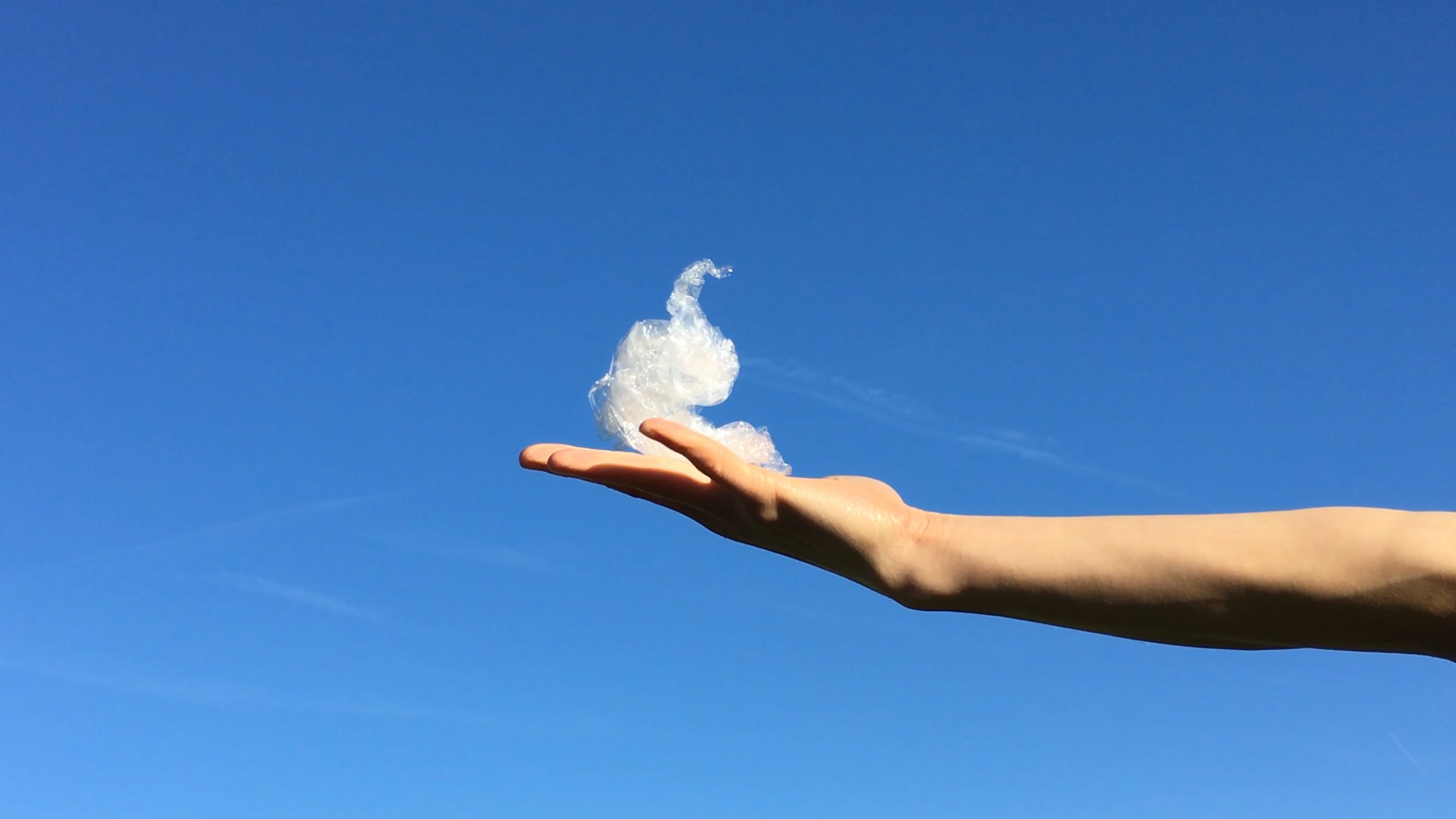 Emerging clouds out of an empty hand-Wenfeng Liao_Still_1.png