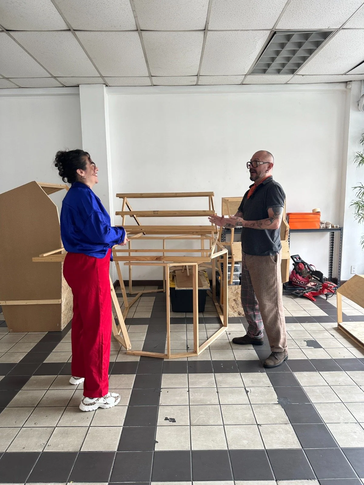 Visita a cero uno con Camila Caris, Centro de Encuentros Culturales (GT)