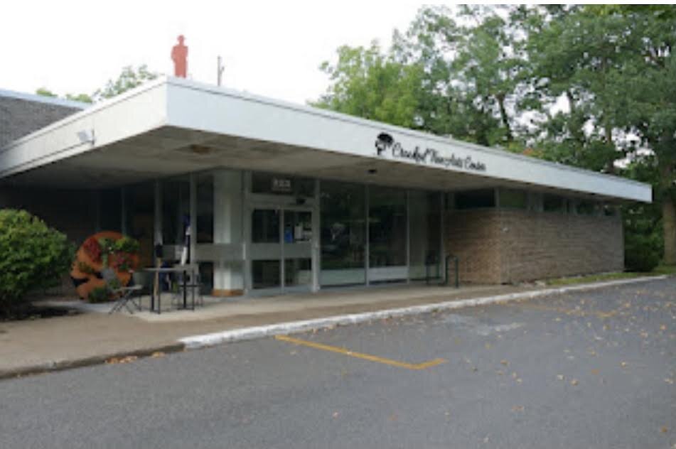 Crooked Tree Arts Center | 322 Sixth Street
Located in the original 1905 Carnegie Library building on historic Sixth Street along the Boardman River, it offers a variety of classes, talks and events. The 1964 addition by Gordon Cornwell is a prime